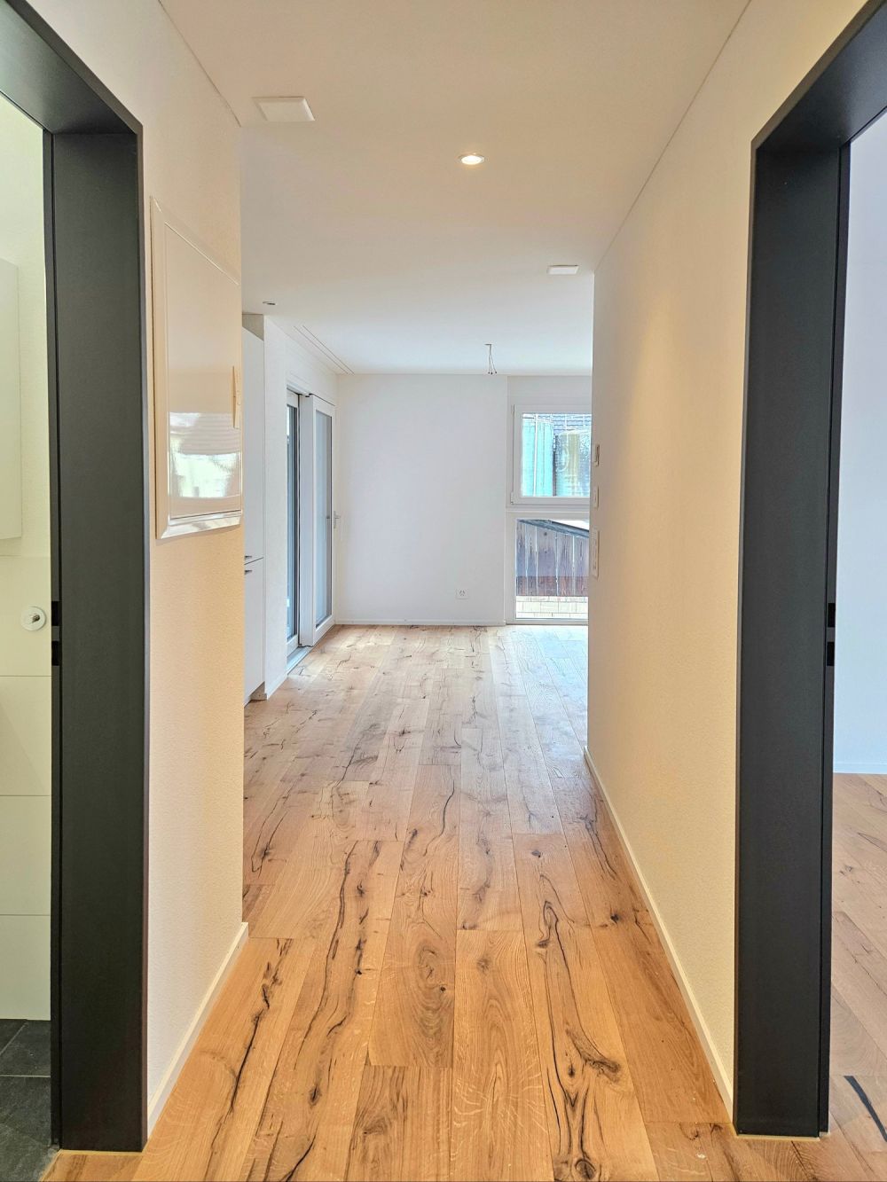 Moderne 2.5 Zimmerwohnung -  Bild 6