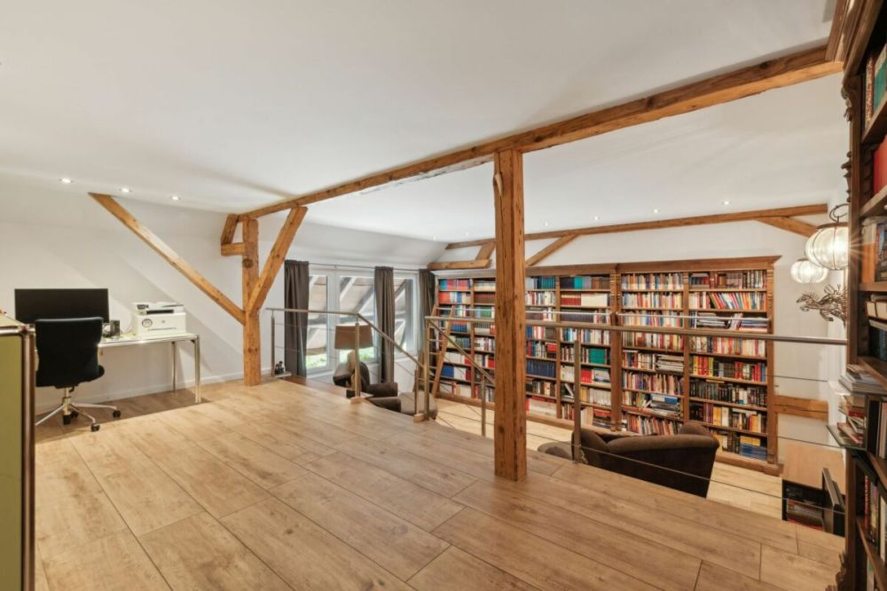 KERN­SANIERTES BAUERNHAUS MIT AUSBAUPOTENZIAL - Bild 6