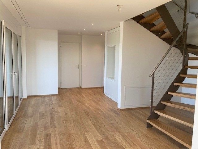 Grosszügige Maisonette-Wohnung - Korridor_