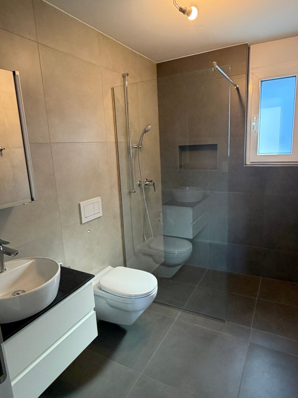 Moderne 2.5-Zimmer-Wohnung in Oberburg -  Bild 4