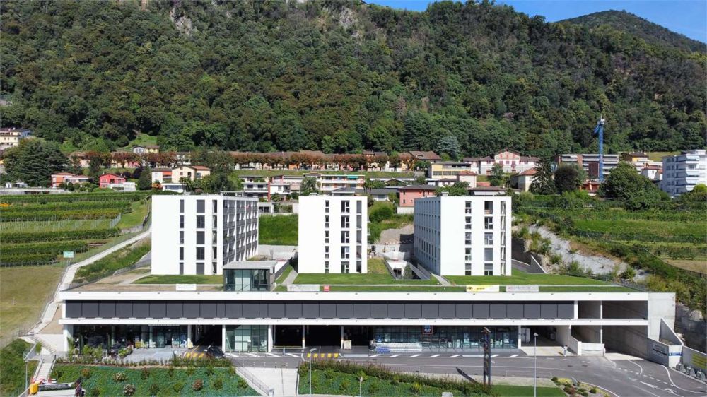 MENDRISIO: 2,5-Zimmer-Penthouse von hohem Standard mit Terrasse -  Bild 1