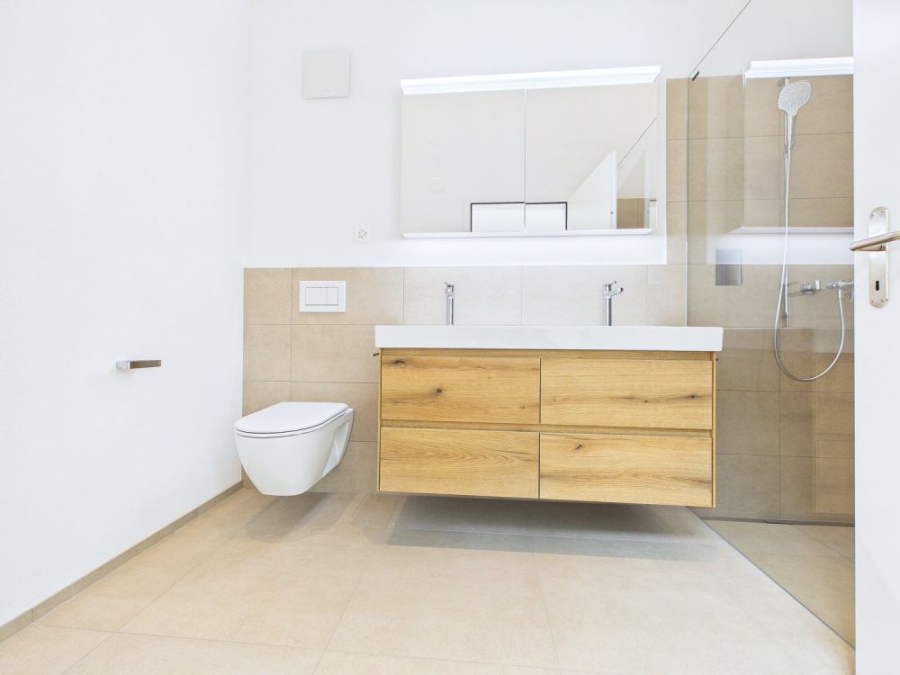 Exklusive 5.5-Zimmer Gartenwohnung -  Bild 4