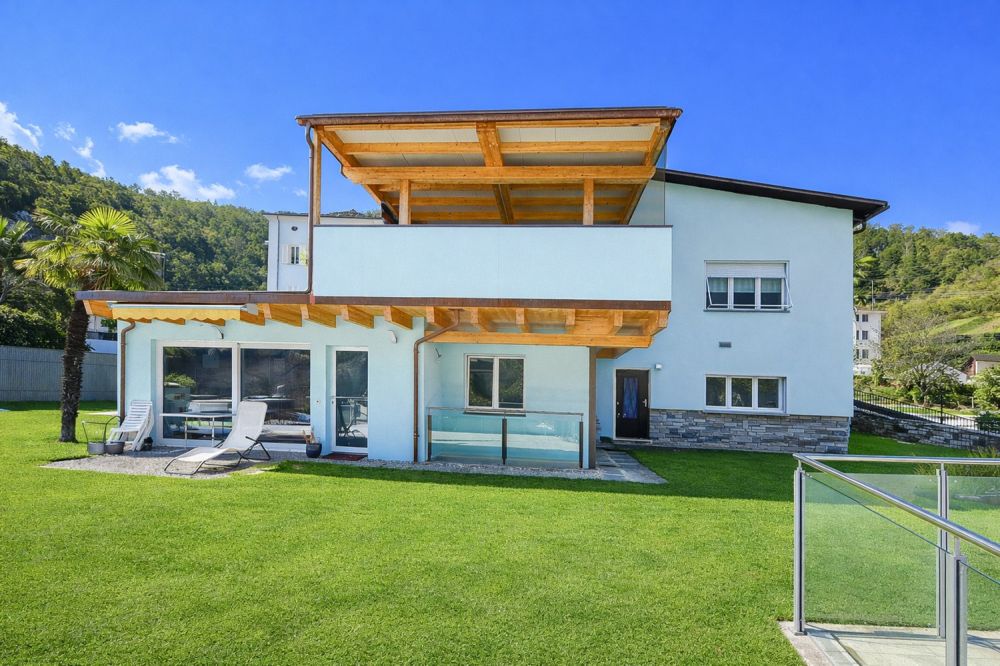 Casa unifamiliare di 7 locali con vista panoramica ad Acquarossa - Bild 1