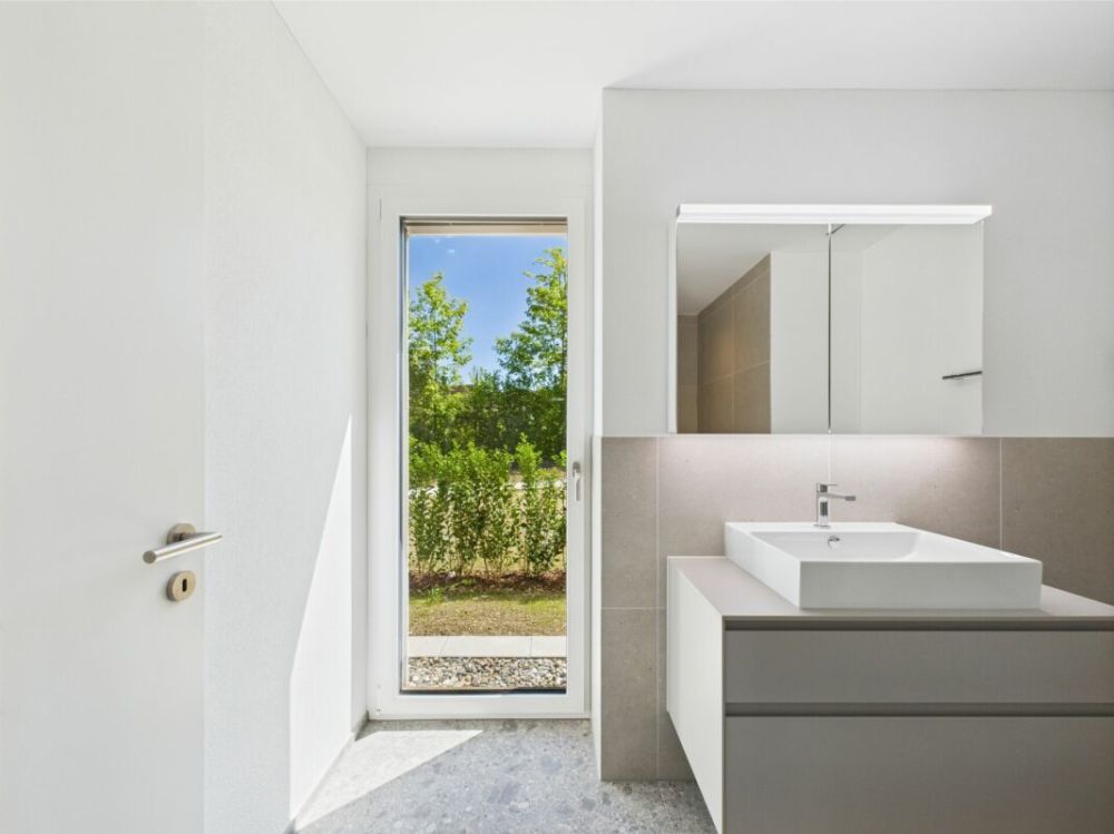 Neue 4.5-Zimmer Erdgeschoss Wohnung (C2) - Dusche/WC