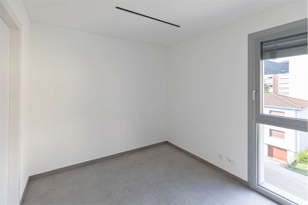 Bellinzona - Modernes Dachgeschoß mit großer Terrasse -  Bild 5