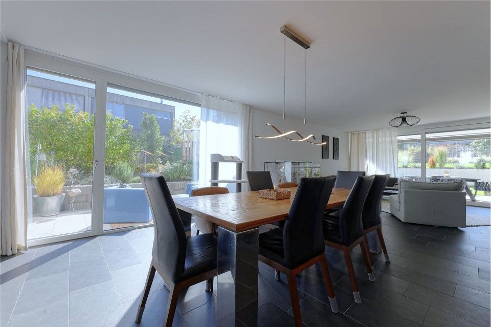 Topmoderne 5½-Zimmer Eigentumswohnung mit grosszügigem Garten -  Bild 5