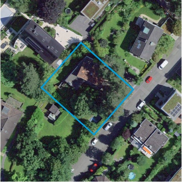 1000 qm Baulandgrundstück (mit Abbruchliegenschaft) an bevorzugter Lage -  Bild 1