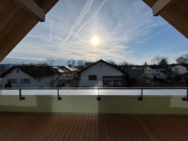 Attraktive 3-Zimmer-Dachwohnung mit Terrasse und Fernsicht -  Bild 6