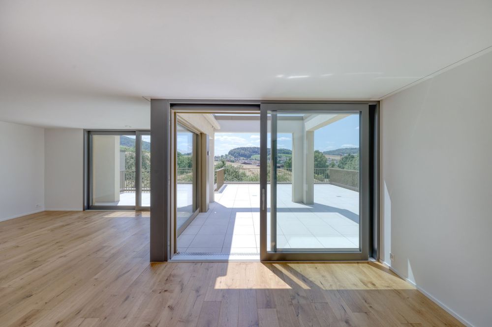 Erstbezug: Exklusive Attika-Maisonette mit grosser Panoramaterrasse -  Bild 2