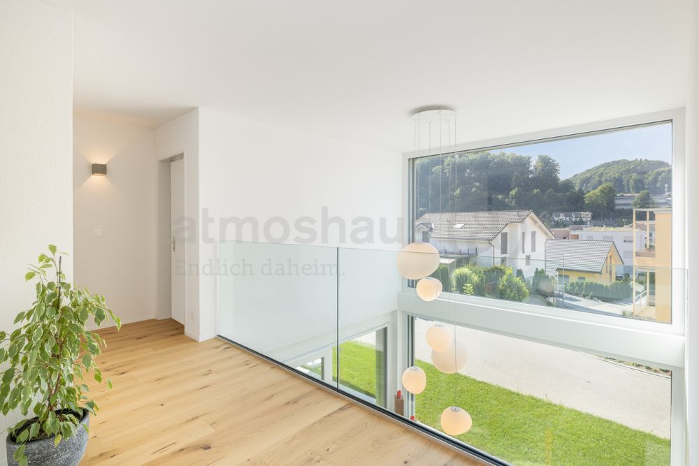 Neubau-EFH in Moosleerau mit Garten und Galerie - Bild 8