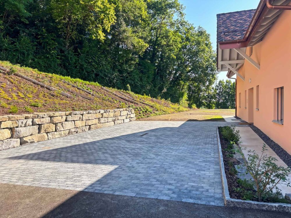 Magnifique villa individuelle avec piscine et vue lac - Bild 12