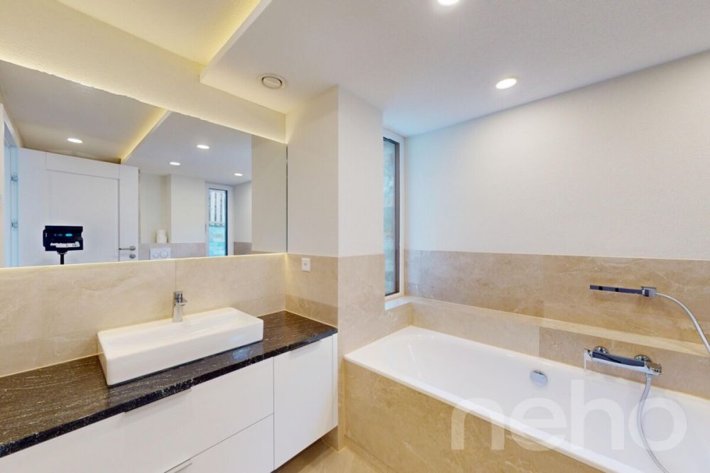 Ankommen und durchatmen: Neubau mit unverbaubarem Bergblick - Bild 11