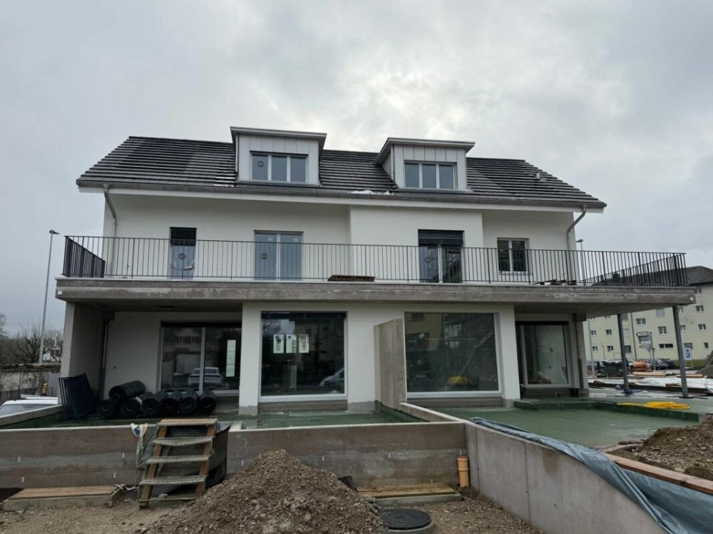 Neubau-Doppeleinfamilienhaus mit gehobener Ausstattung und viel Platz. -  Bild 3