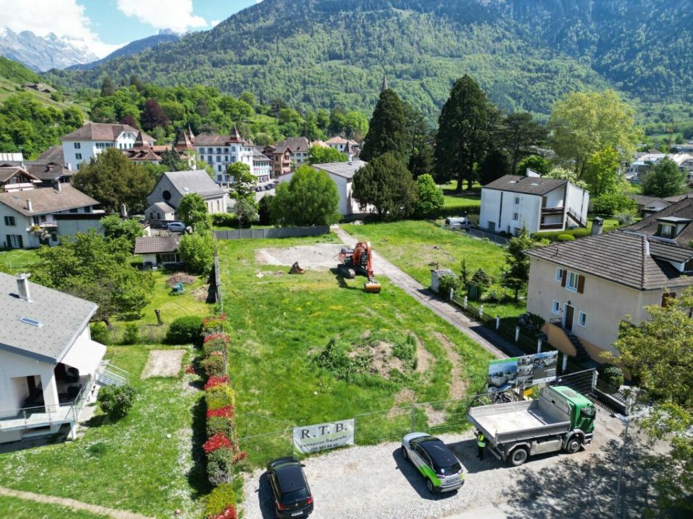 Appartement 4.5 pièces avec jardin à Bex - Bild 1