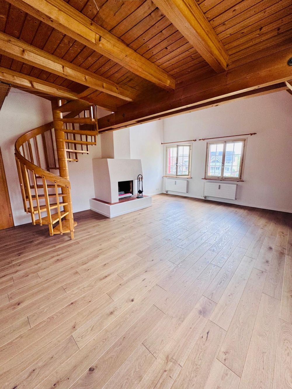 neu sanierte, stilvolle Maisonette-Wohnung im Dorfkern Tägerwilen -  Bild 4