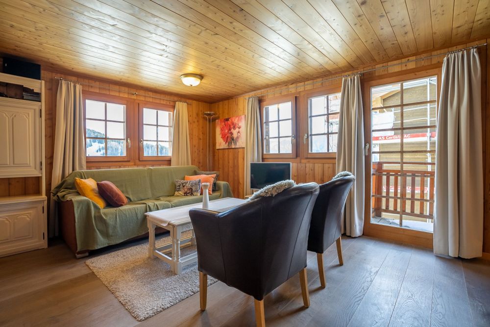 Historisches Drei-Parteien-Chalet direkt an der Trainerpiste Alpenrose - Bild 8