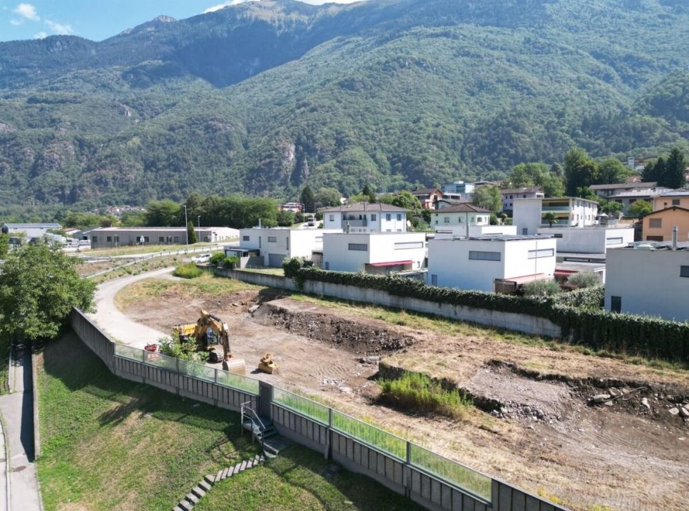 CLARO  CASA UNIFAMILIARE DI 4.5 LOCALI NELLA RESIDENZA LE GEMELLE - 3