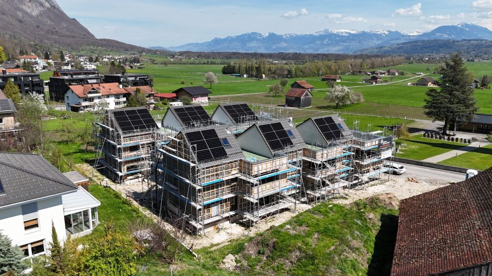 Neubau: Modernes Reiheneinfamilienhaus in Sax zu kaufen - Stand April 2026