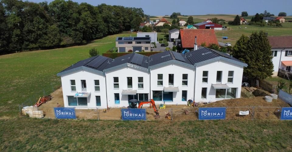 GLETTERENS A VENDRE VILLA CONTIGÜE DE 5,5 PCES DERNIER LOT DISPONIBLE - Maison contiguë 5.5 pièces - image - 4