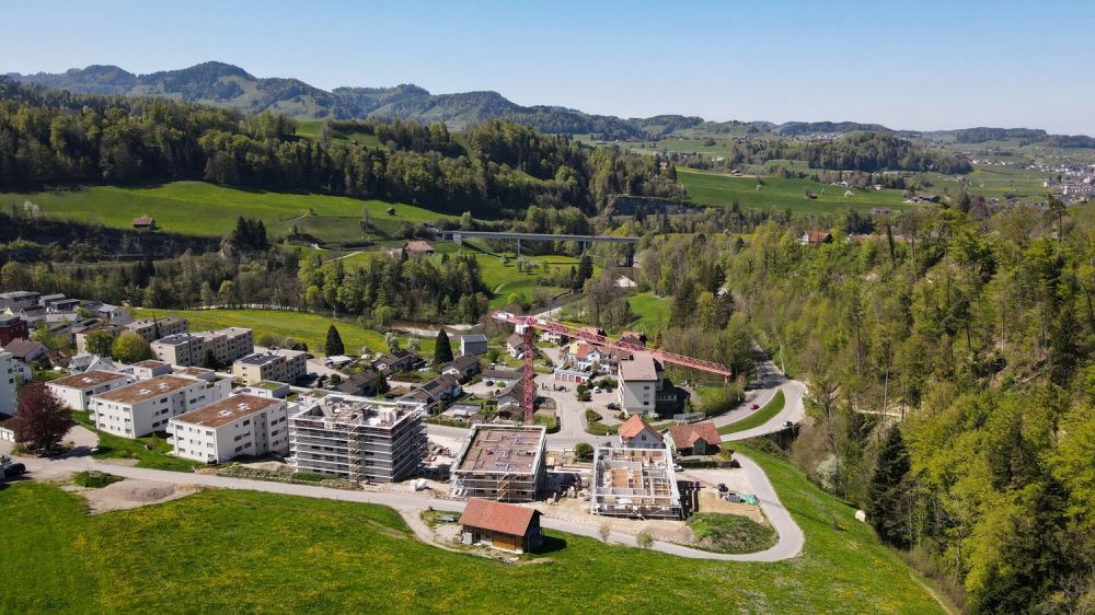 Lebensqualität auf einen Blick: Neubauwohnung mit Weitsicht ins Grüne - Baustand April 2026