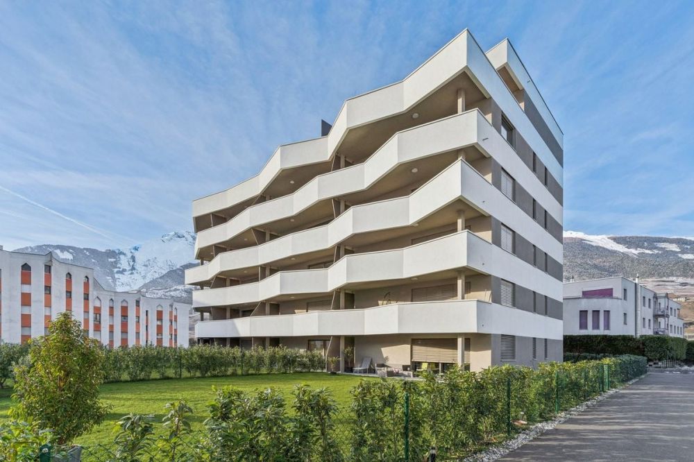 Confort et design au coeur de Conthey : appartement 3,5 pièces - place intérieur comprise - électrique ok. - Bild 1