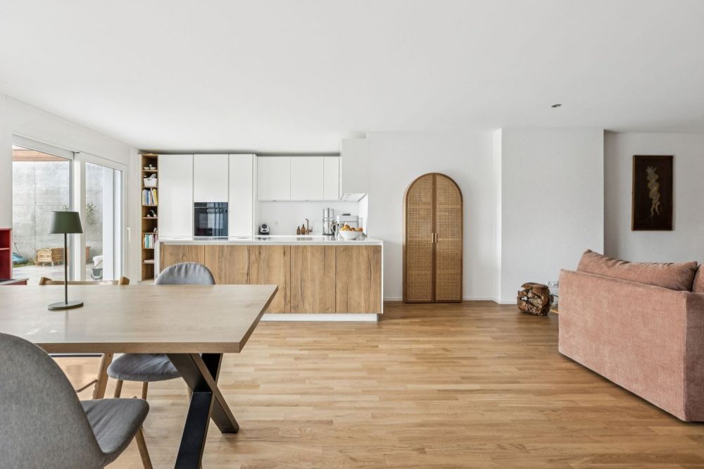 Magnifique appartement de 4,5 pièces, avec terrasse et jardin -  Bild 3