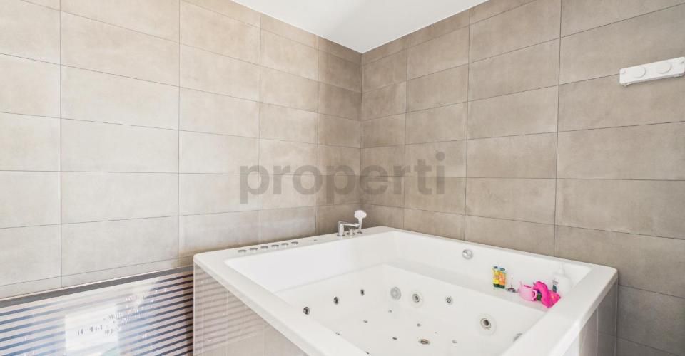 Moderne 5.5 pièces maison mitoyenne avec parking, Lens - Maison contiguë 5.5 pièces - image - 12
