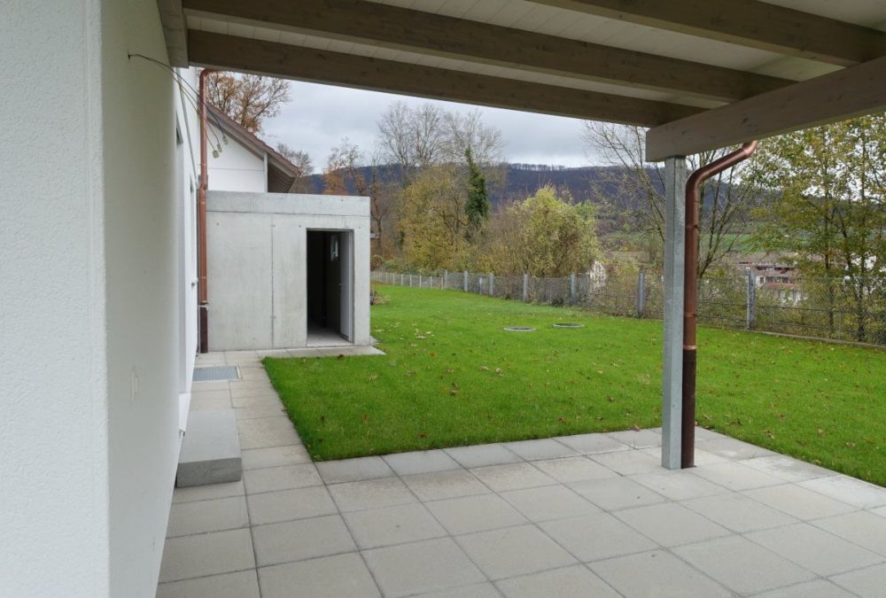 Schönes 6.5-Zimmer Einfamilienhaus mit viel Holz -  Bild 4