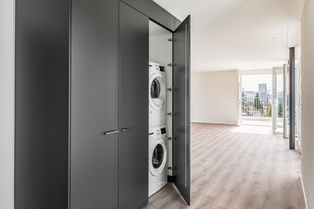 Moderne 3.5-Zimmer-Attikawohnung mit grosszügiger Terrasse - Korridor