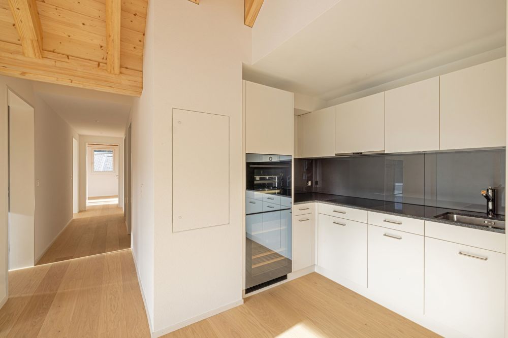 Modernes Wohnen mit Bündner Lebensqualität  Exklusive 5.5-Zimmer-Wohnung in Domat/Ems -  Bild 6