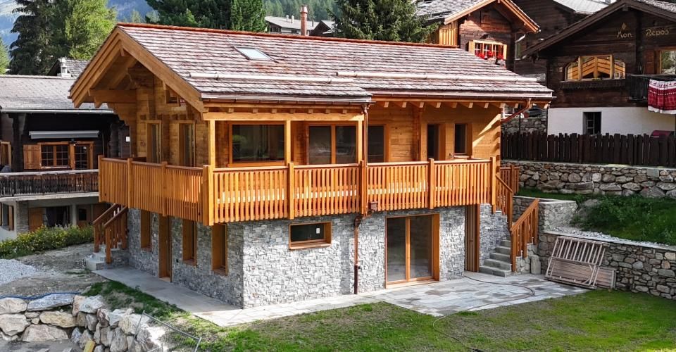 Chalet neuf et authentique dans le vieux village - Chalet 6 pièces - image - 1