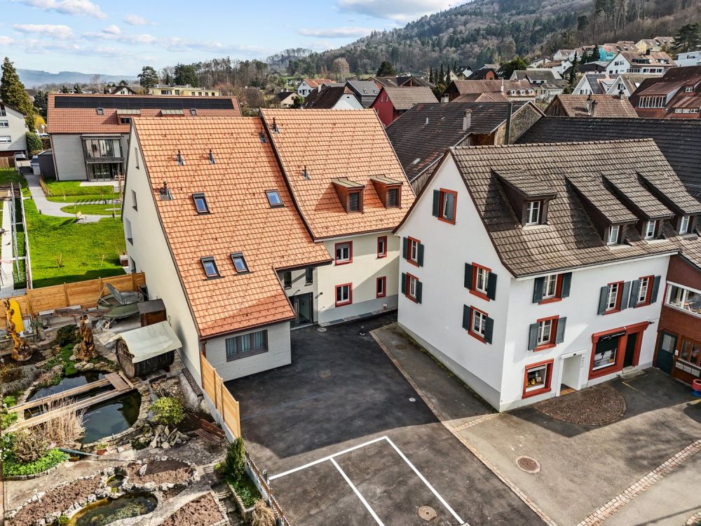 Das "Haus im Haus": 4,5-Zimmer-Wohnung mit Loggia und zusätzlichem Atelier ! A-1.1 -  Bild 7