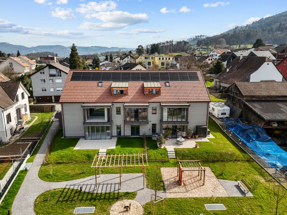 Jetzt fertiggestellt : Top-3,5-Zimmer-Wohnung mit privatem Garten ! B02 -  Bild 1