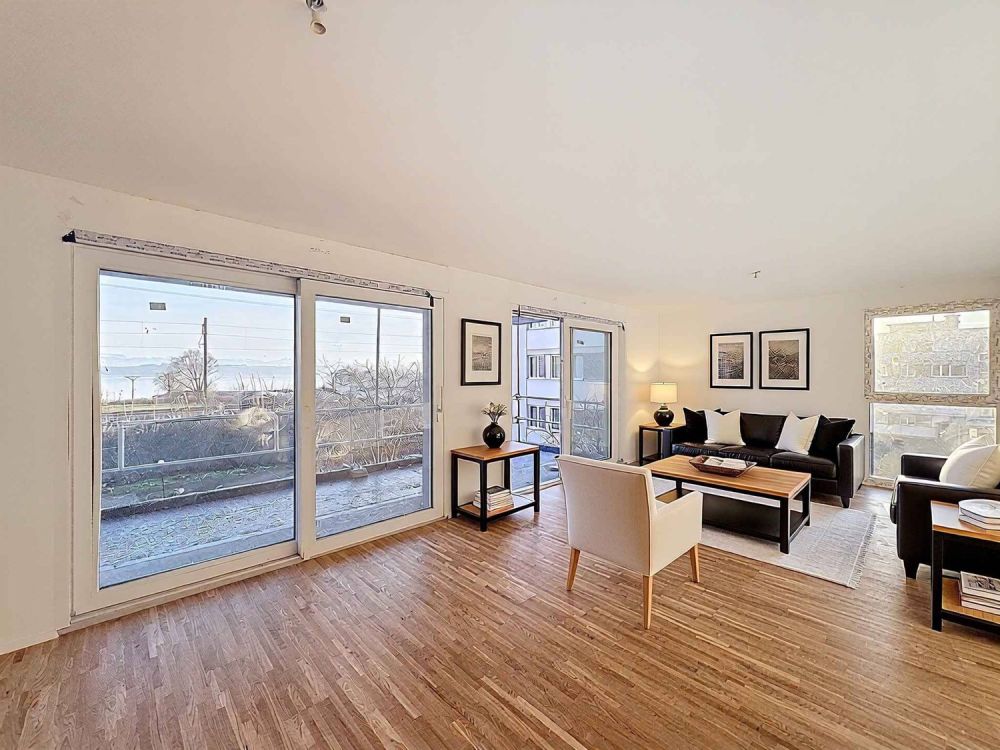 Élégant 3.5 pièces neuf avec deux espaces extérieurs - Bild 2