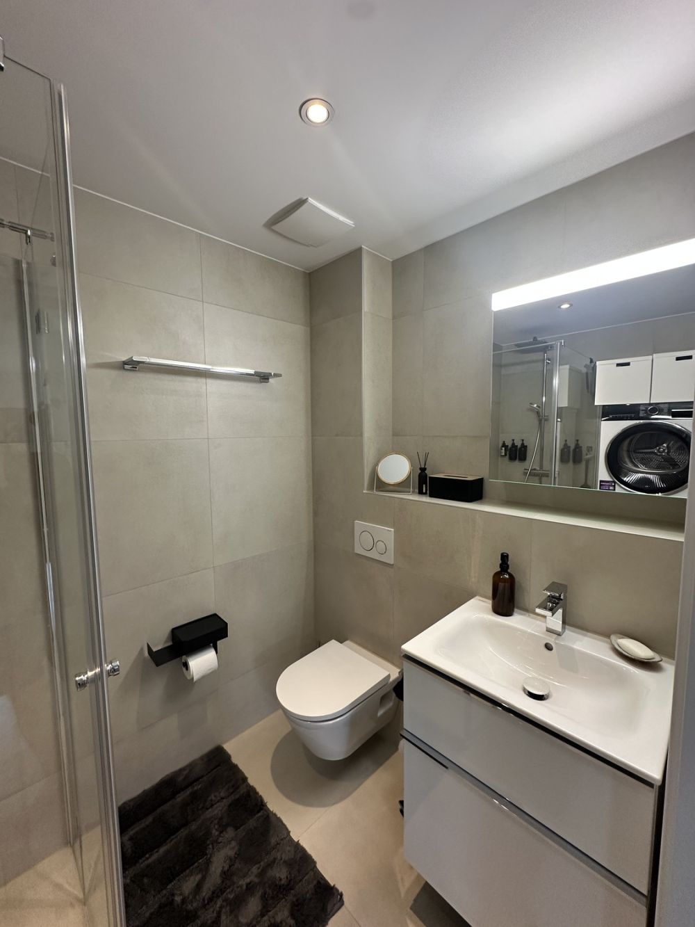Moderne 2.5 Zimmer Dachwohnung mit Galerie -  Bild 10
