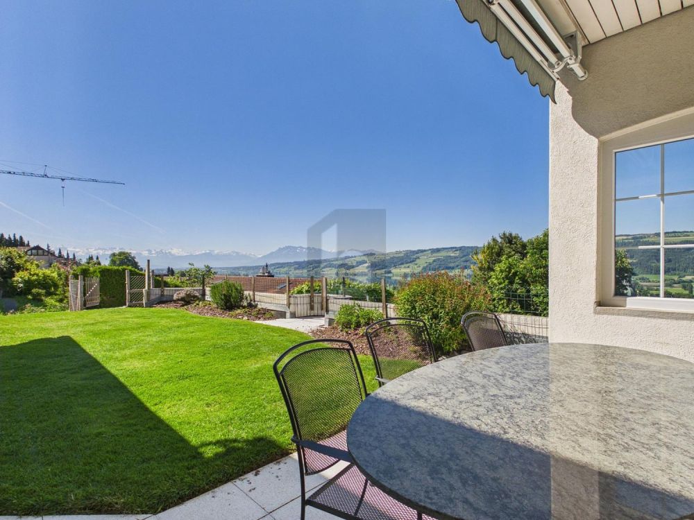 AN BESTER LAGE MIT POOL UND PANORAMASICHT! -  Bild 2