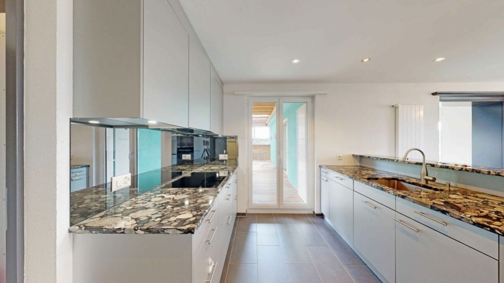 Saniertes 5.5 Zimmer Einfamilienhaus mit eigenem Wald! Ein wahres Bijoux für Geniesser und Naturliebhaber - Bild 4