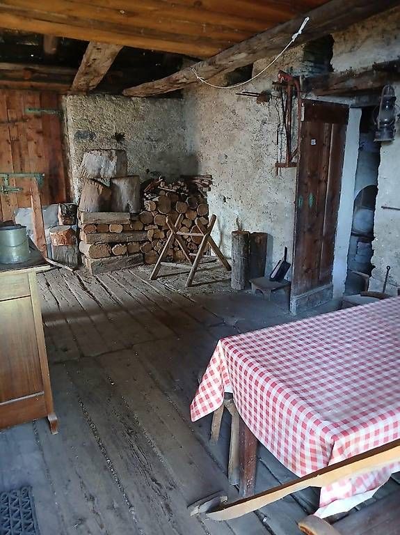 Chalet teilweise ausgebaut  / rustico da ristrutturare -  Bild 12