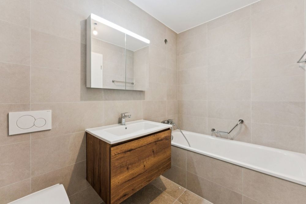 Exceptionnel appartement neuf de 5.5 pièces avec vue dégagée -  Bild 10