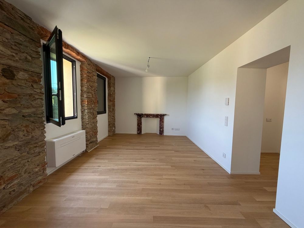 Neue Wohnanlage mit 6 Wohnungen in Pura -  Bild 9