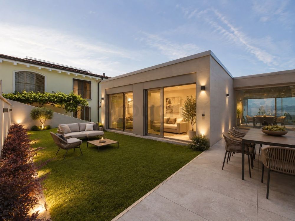 Lusso ed eleganza: esclusivo attico 4.5 locali con piscina a Brione sopra Minusio - Image 11