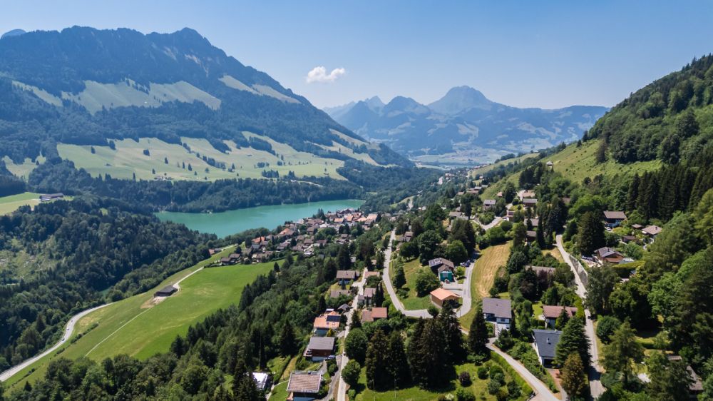 Exklusive Gelegenheit: neues Blockhaus mit unverbauter Sicht -  Bild 8