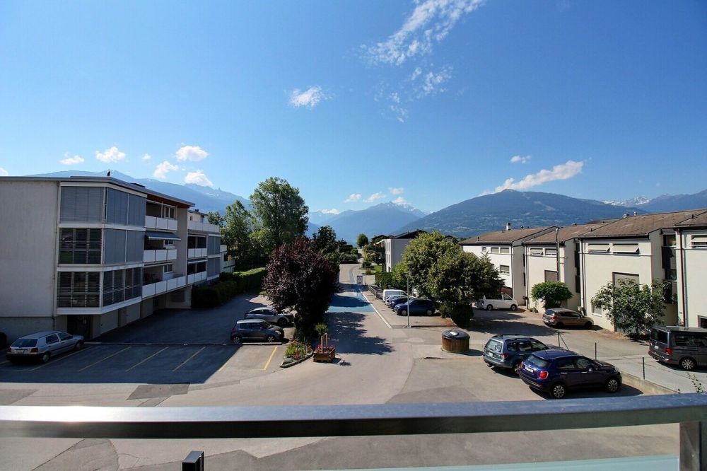 6004M.Grimisuat.Modernes und neuwertige Doppelhaushälfte -  Bild 11