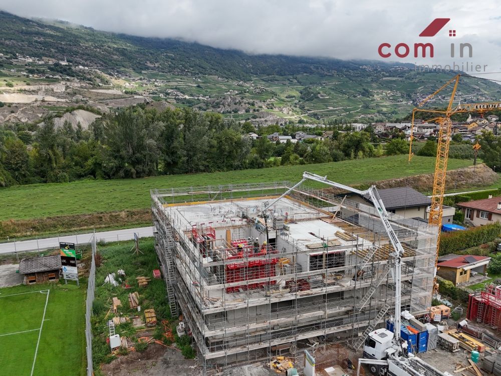 GRONE, 2,5 pièces neuf grand balcon et vue dégagée - photo de l'avancement de la construction (début septembre 2026)