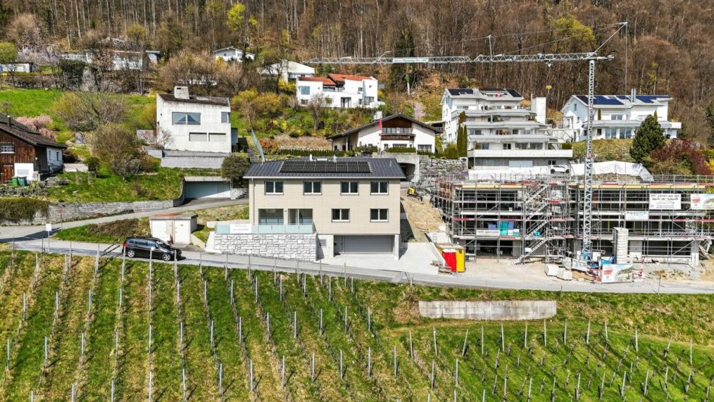 Modernes 5.5-Zimmer-Einfamilienhaus mit flexibler 2.5-Zimmer-Einliegerwohnung -  Bild 2