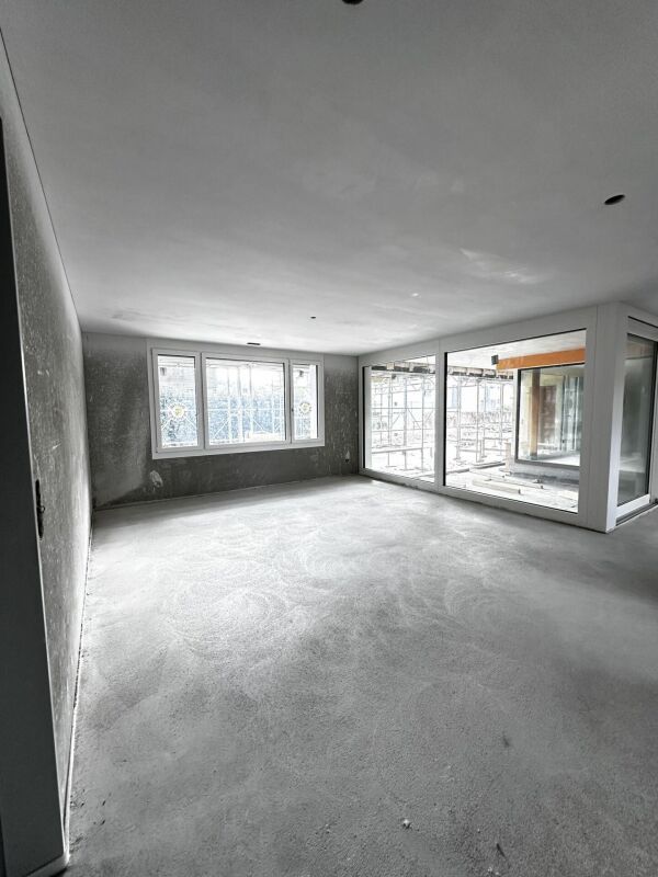 Grosszügige Erdgeschosswohnung mit durchdachtem Grundriss und privater Umgebungsfläche -  Bild 5