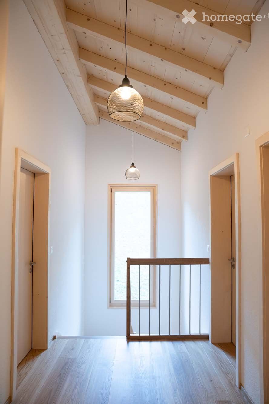 Neubau-Einfamilienhaus aus Urner Mondholz in ruhiger Lage - Bild 12