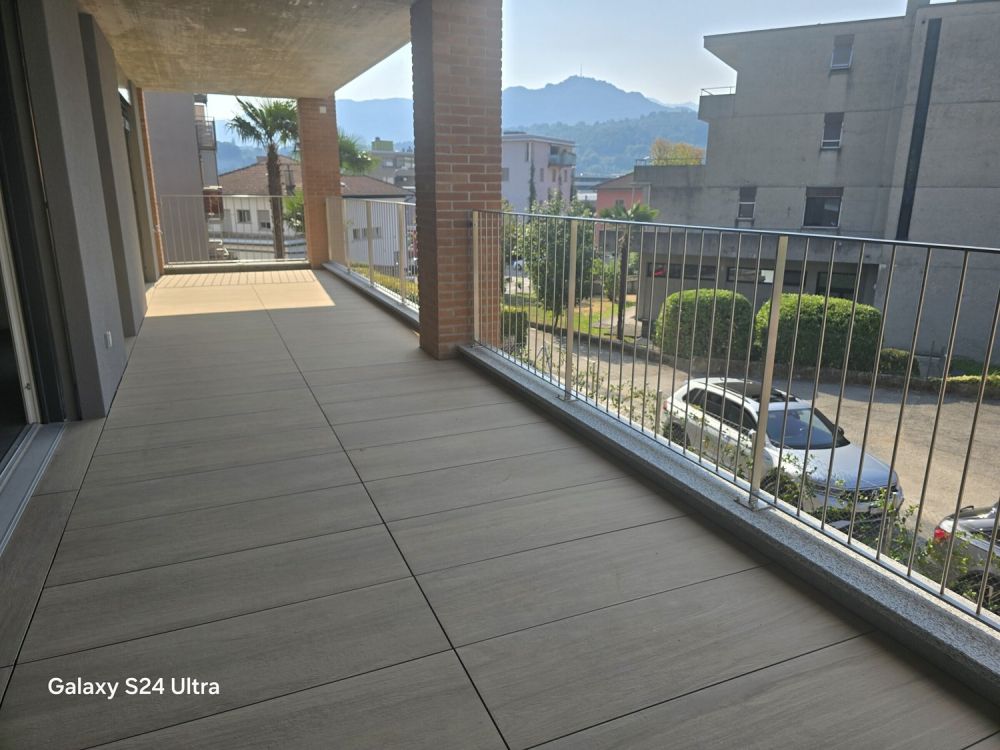 BELLISSIMO E NUOVO 3.5 LOCALI CON GRANDE TERRAZZA AD AGNO -  Bild 6
