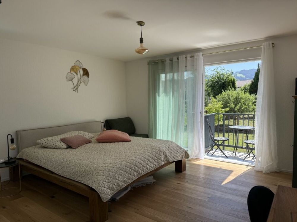 Tres belle affaire Superbe Villa comme neuve qui se distingue par son élégance, son confort et la qualité de son environnement, trés calme -  Bild 12