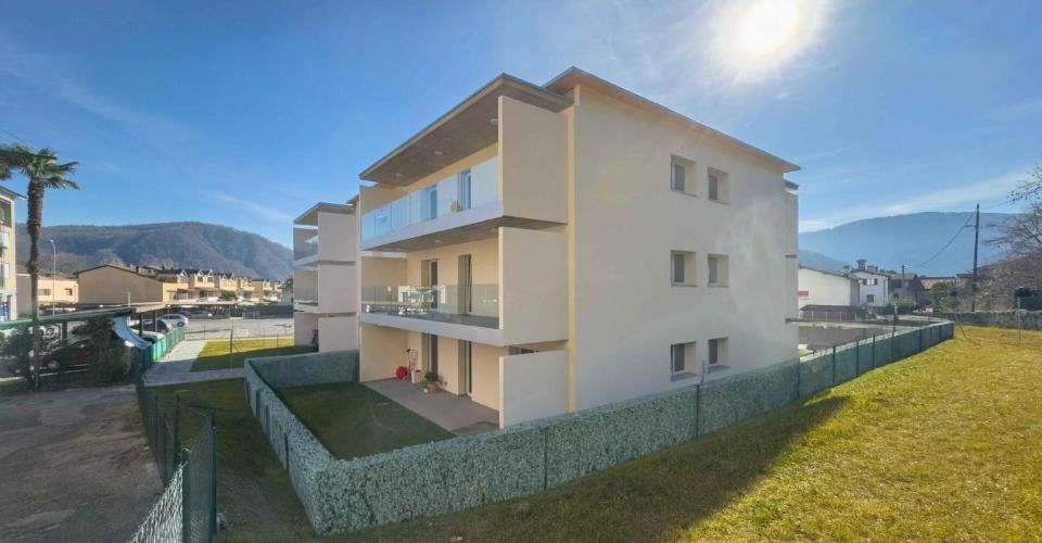 Appartamento 3.5 locali a Caslano, Canton TI - Moderno, raffinato e centrale - Appartement 3.5 pièces - image - 1